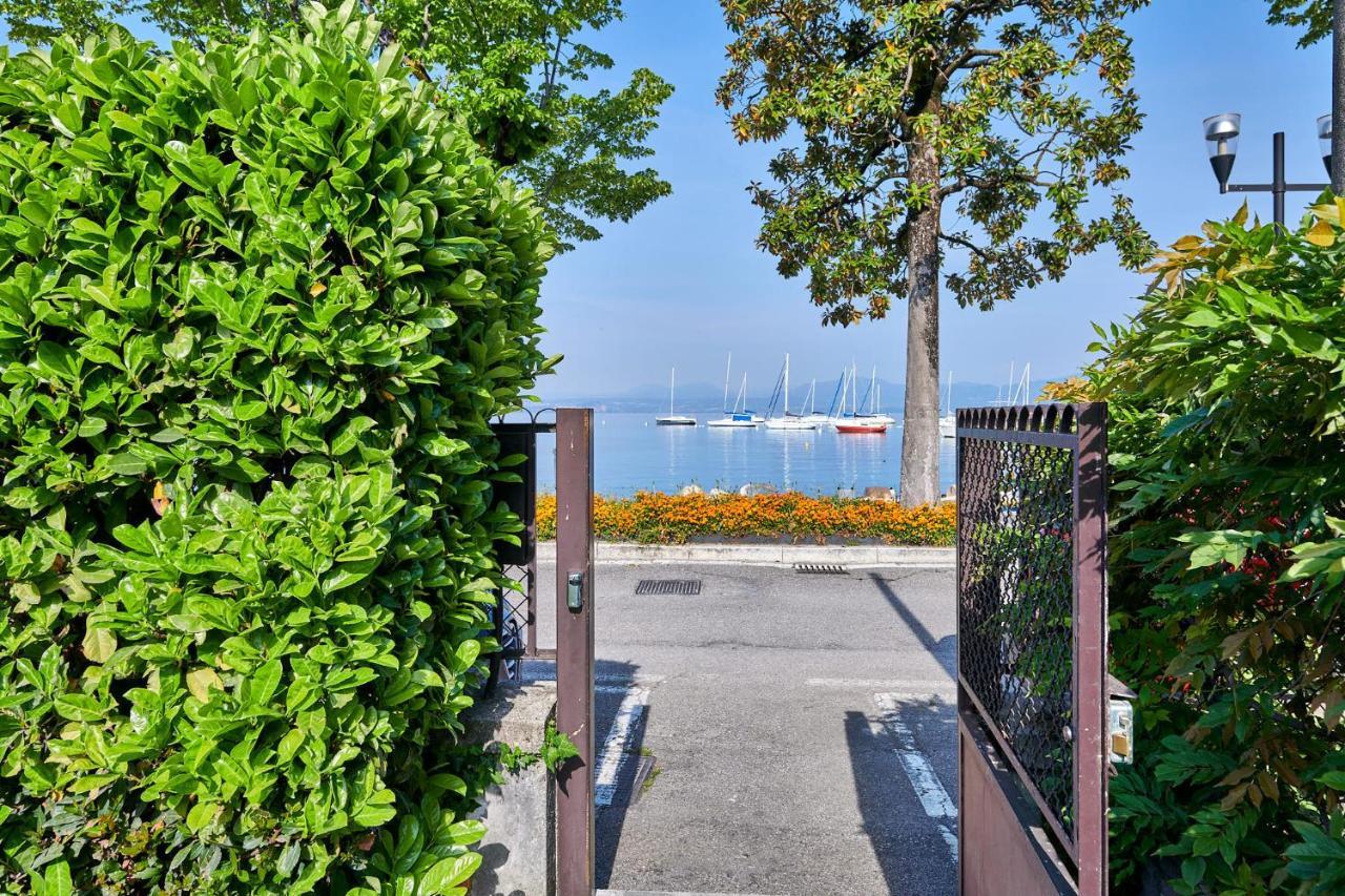 Front Lake Studio With Loft Bed And Pool บาร์โดลิโน ภายนอก รูปภาพ